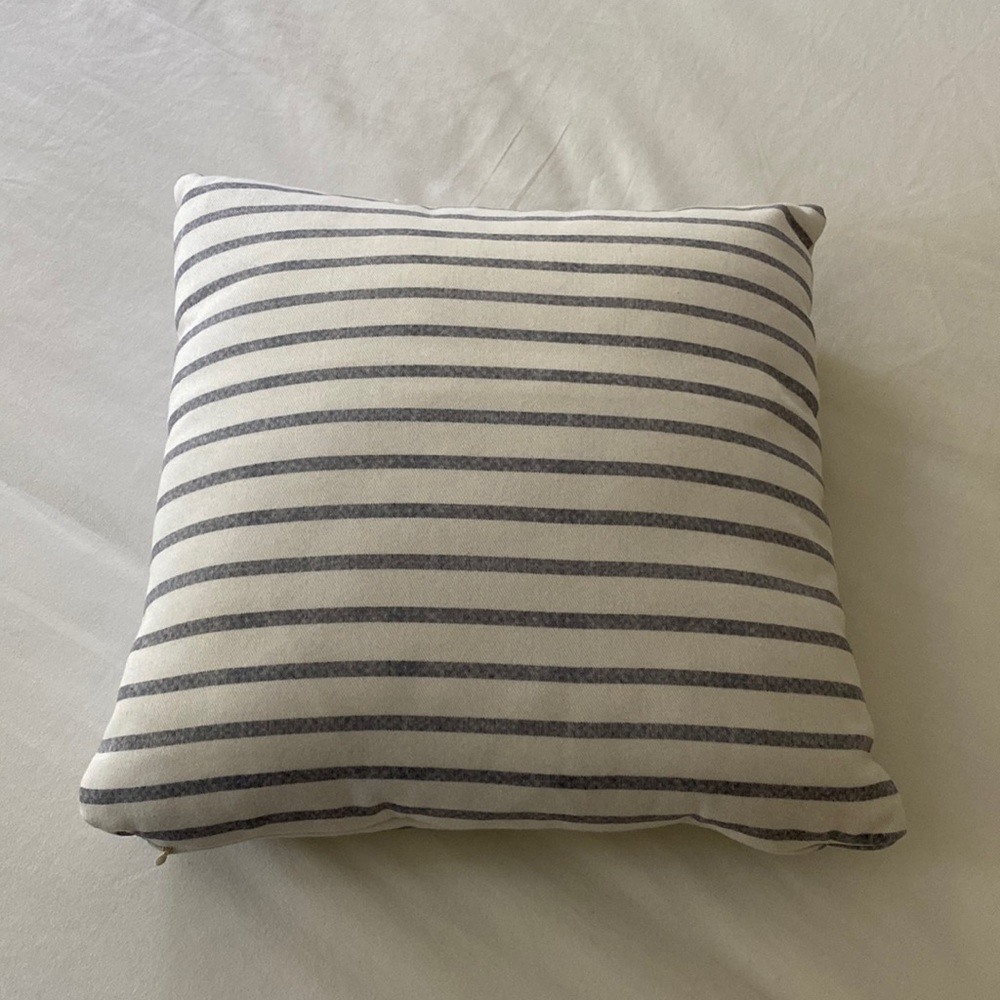 dormify striped pillow